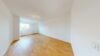 | NIEDRIGENERGIEHAUS | ERSTBEZUG | AUSGEZEICHNETE LAGE | NAHE THERESA-TAUSCHER-PARK | RICHTUNG SÜD-OST | 2 ZIMMER | 3-D RUNDGANG | LOGGIA | 3. STOCK - Bild